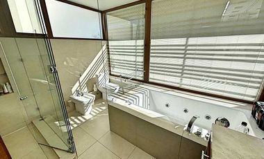 Casa en arriendo en LO BARNECHEA