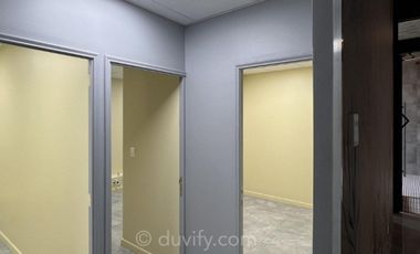 Local Comercial en Arriendo en Cerro El Plomo con Alonso de Córdova