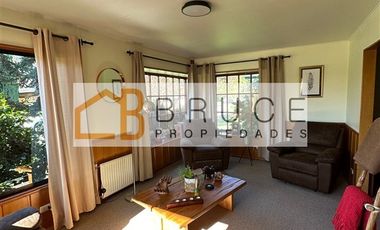 Casa en Venta en Volcán Puntiagudo