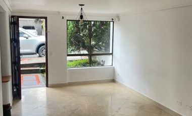 Casa en Arriendo Ubicado en Envigado Codigo 1190