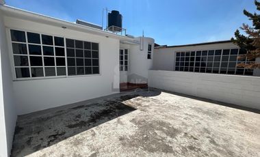 Casa sola en venta en San Miguel Tocuila, Texcoco, México