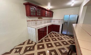Casa sola en venta en San Miguel Tocuila, Texcoco, México