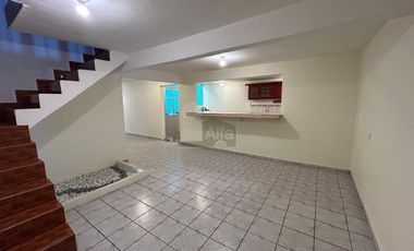 Casa sola en venta en San Miguel Tocuila, Texcoco, México