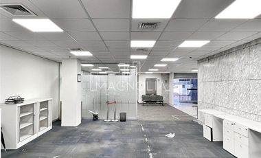 Local Comercial en Arriendo en A pasos de metro Los Leones