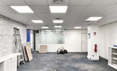 Local Comercial en Arriendo en A pasos de metro Los Leones