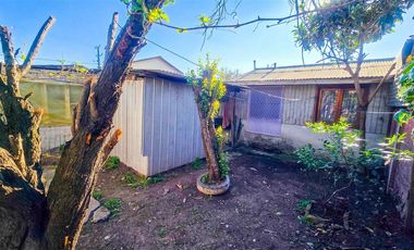 Casa 3 Dorm. 65/220m2 A 7 Min. Metro Av. Central El Bosque