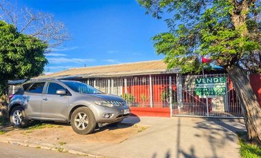 Casa 3 Dorm. 65/220m2 A 7 Min. Metro Av. Central El Bosque