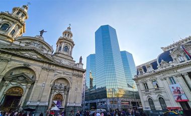 Oficina Remodelada 217 M2 Santiago Centro - Plaza De Armas