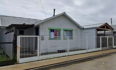 Casa En Arriendo De 3 Dorm. En Maullín