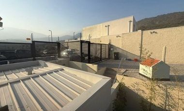 Casa Mediterranea En Arriendo De 4 Dorm. En Lo Barnechea