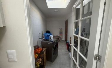 Casa Mediterranea En Arriendo De 4 Dorm. En Lo Barnechea