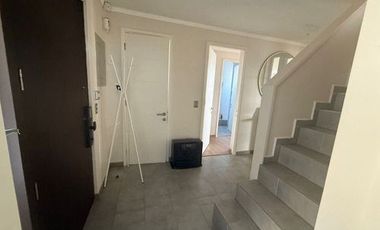 Casa Mediterranea En Arriendo De 4 Dorm. En Lo Barnechea