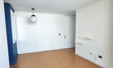 Ambplio Departamento Arriendo De 2 Dorm. En Santiago