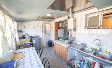 Locales Comerciales En Lomas Coloradas, San Pedro De La Paz