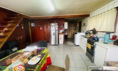 Casa En Arriendo Puerto Montt 9 Dormitorios 2 Baños Amoblada