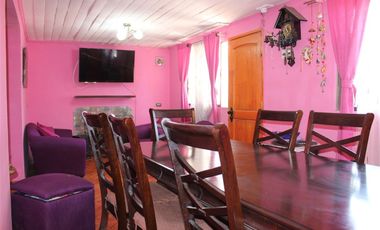 Casa En Amplio Terreno Con 4 Dorm. San Joaquín.