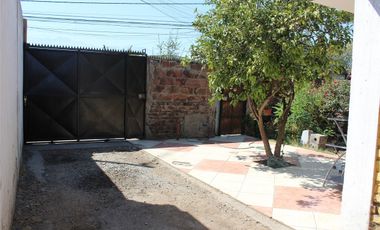Casa En Amplio Terreno Con 4 Dorm. San Joaquín.
