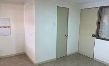 Departamento En Venta De 2 Dorm. En La Pintana
