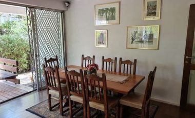 Departamento Con Patio En Arriendo De 4 Dorm. En Vitacura