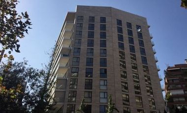 Departamento Amoblado En Arriendo De 2 Dorm. En Las Condes