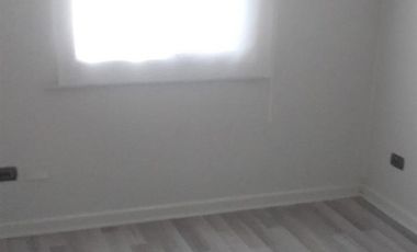 Depto En Venta De 3 Dorm. En Linares. Cercano A Hospital