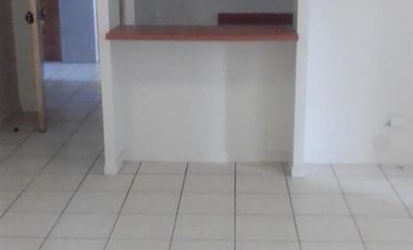 Depto En Venta De 3 Dorm. En Linares. Cercano A Hospital