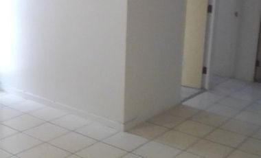 Depto En Venta De 3 Dorm. En Linares. Cercano A Hospital