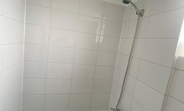 Arriendo Depto De 2d Y 1b, Estacionamiento-bodega, Santiago