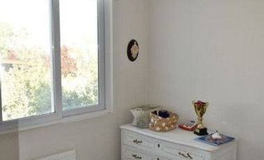 Casa En Arriendo De 6 Dorm. En Lo Barnechea