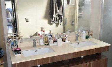 Casa En Arriendo De 6 Dorm. En Lo Barnechea