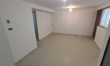 Departamento En El Bosque, Recién Remodelado, 2d+1b