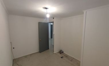 Departamento En El Bosque, Recién Remodelado, 2d+1b