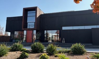 Casa En Venta Golf Los Lirios Requínoa