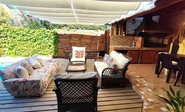 Venta Casa El Hualle Con Rojas Magallanes 4d3b 4estac