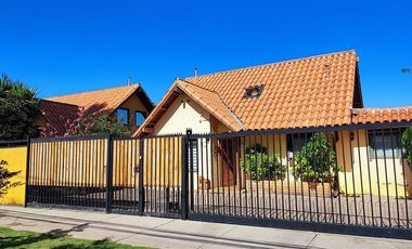 Venta Casa El Hualle Con Rojas Magallanes 4d3b 4estac