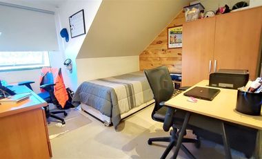 Venta Casa El Hualle Con Rojas Magallanes 4d3b 4estac