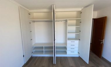 Casa En Venta De 4 Dorm. En Olivar