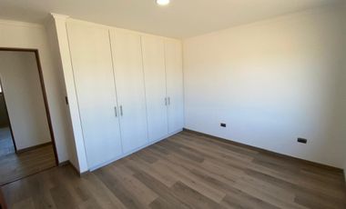 Casa En Venta De 4 Dorm. En Olivar