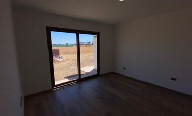 Casa En Venta De 4 Dorm. En Olivar