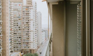 Arriendo Departamento De 1 Dorm. En Carmen Con Santa Isabel