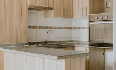 Arriendo Departamento De 1 Dorm. En Carmen Con Santa Isabel