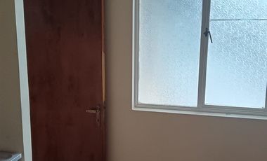 Depto 2do piso, en Arriendo De 2 Dorm. En Curicó