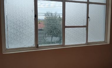 Depto 2do piso, en Arriendo De 2 Dorm. En Curicó