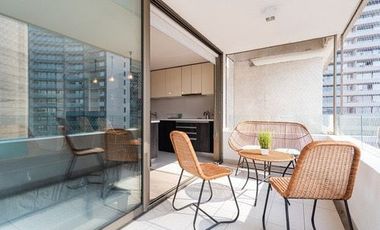Departamento Amoblado En Arriendo De 2 Dorm. En Las Condes