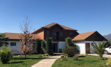 Casa En Venta De 6d 6b 420 Mts. Polo B Machali