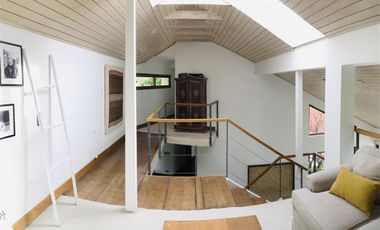 Casa En Arriendo De 6 Dorm. En Lo Barnechea