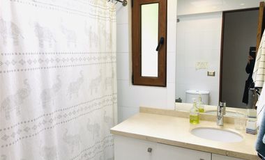 Casa En Arriendo De 6 Dorm. En Lo Barnechea