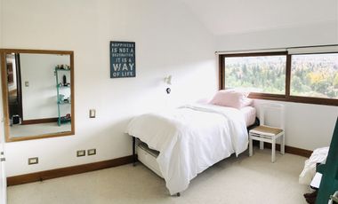 Casa En Arriendo De 6 Dorm. En Lo Barnechea