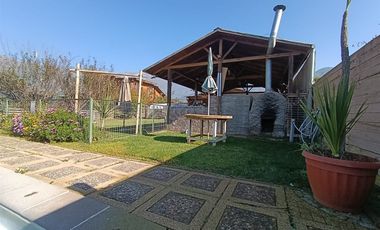 Casa 4d + 2b En Parcela. Paine