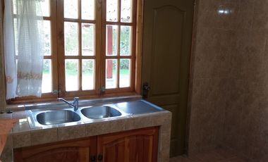 Casa En Venta De 6 Dormitorios En Pirque, Camino San Vicente